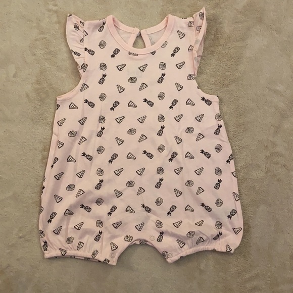 Rae Dunn SWEETEST BABY EVER Rompers Size 6-9 Month - Picture 4 of 7